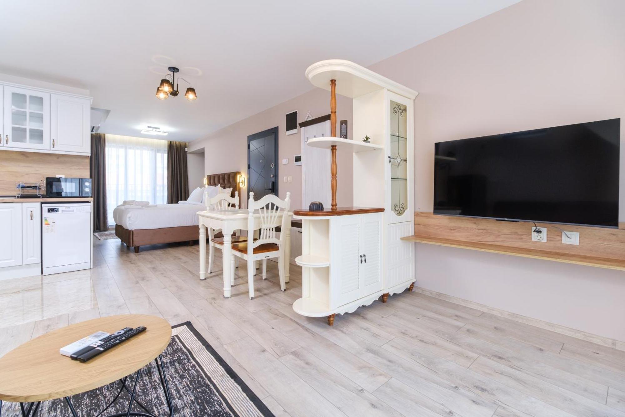 Ldv 13 Apartments Free Private Parking Plovdiv Eksteriør billede