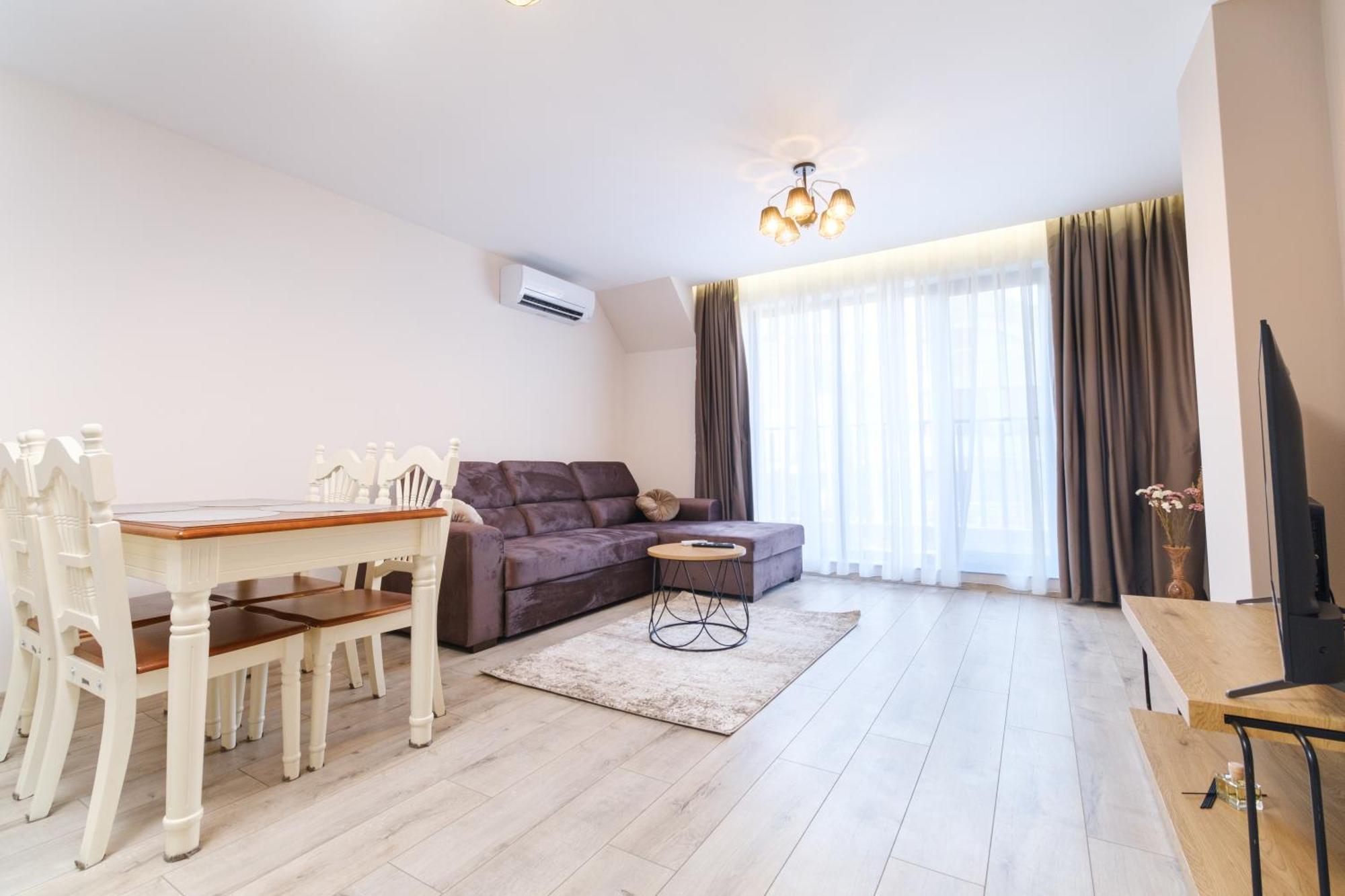 Ldv 13 Apartments Free Private Parking Plovdiv Eksteriør billede